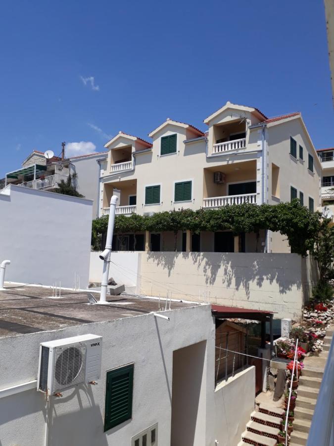 Apartment Punta Milna *
