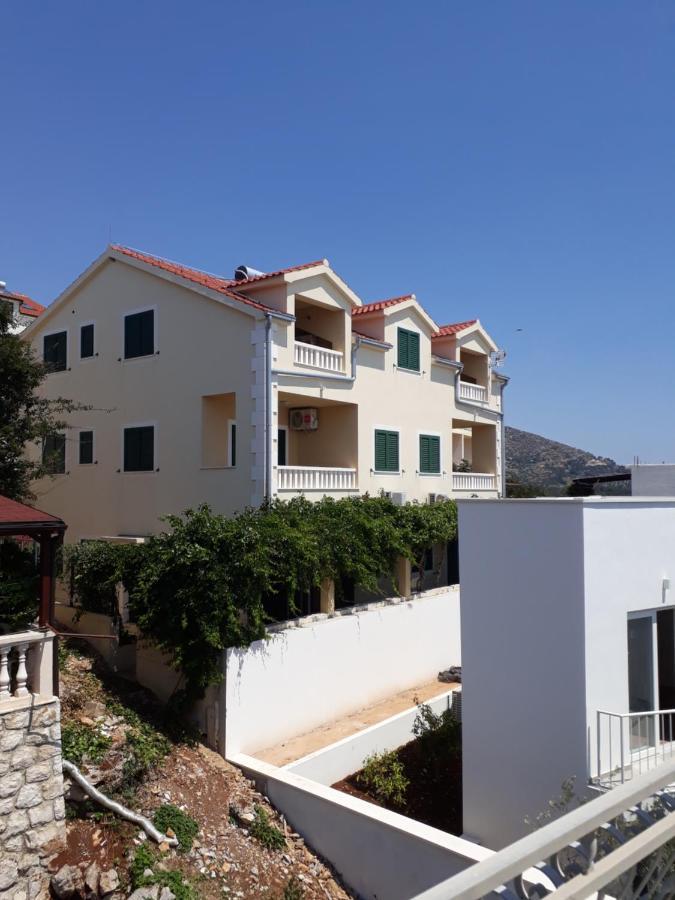 Punta Milna Apartment *